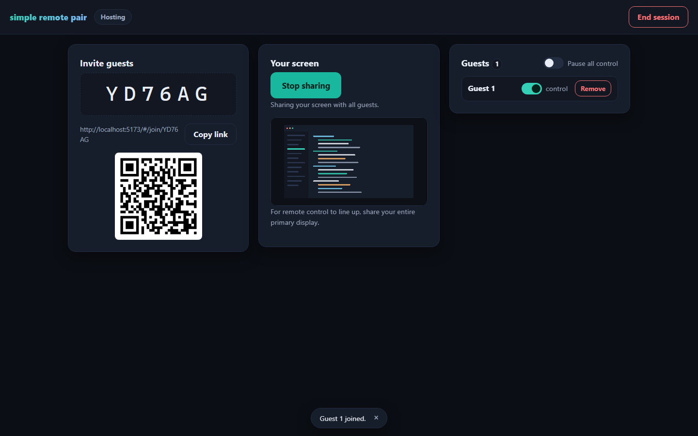 Host view: session code, QR join link, screen preview and connected guest list with control toggles